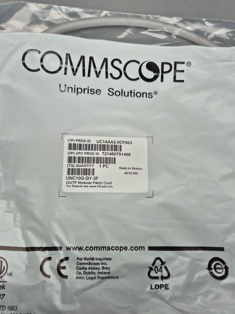 New Commscope Uniprise Solutions UC1AAA2-0CF003 3FT Gray CAT 6A Ethernet Cable