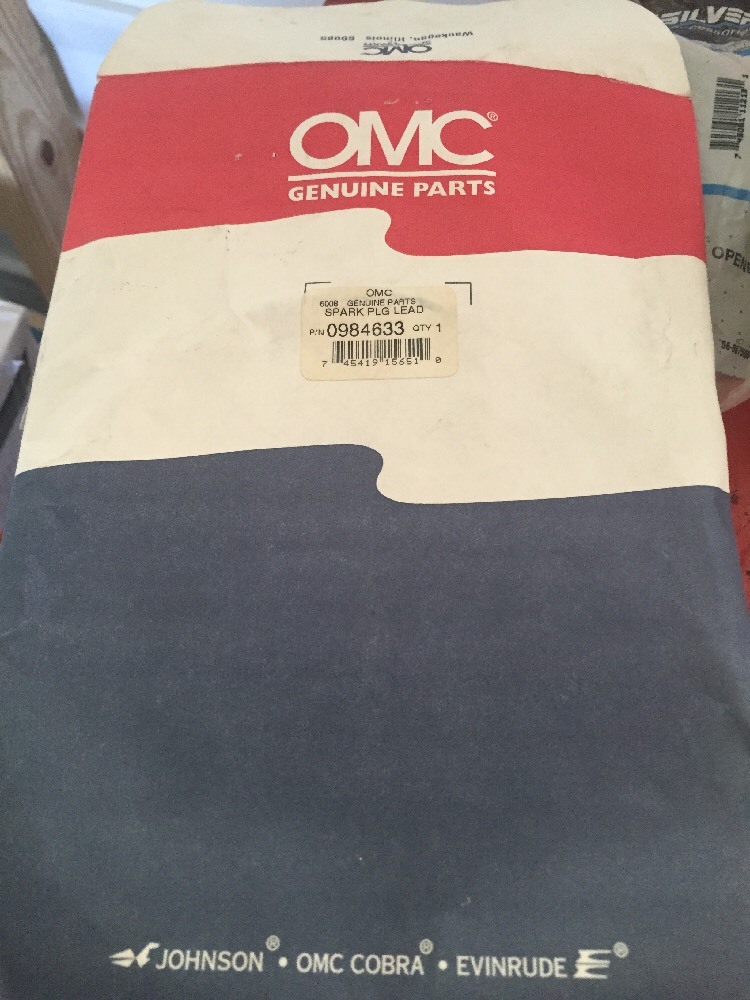 OMC 0984633 LEAD, Spark plug