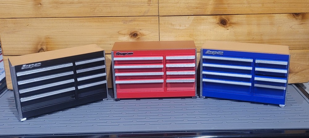 Novelty Mini Toolbox "Snap On"