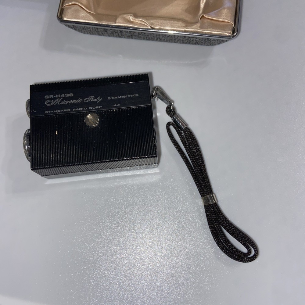 Vtg STANDARD Micronic Ruby SR-H436 Micro TRANSISTOR Radio Untested In Case