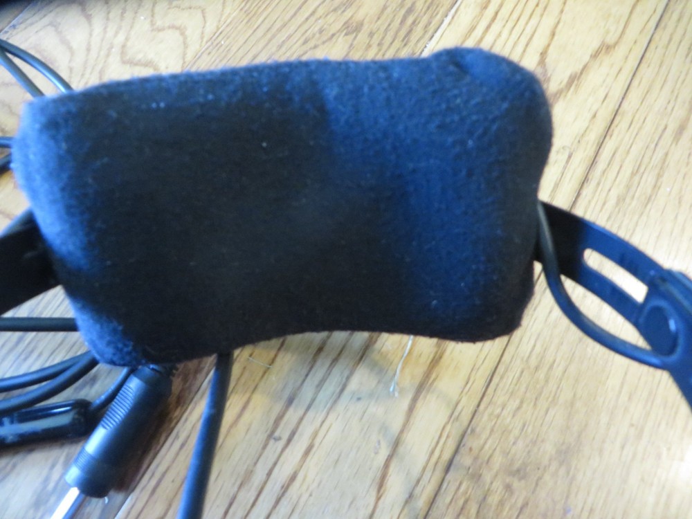 Flightcom Nighthawk Model 4DLX Aviation Headset tested - mic not tested