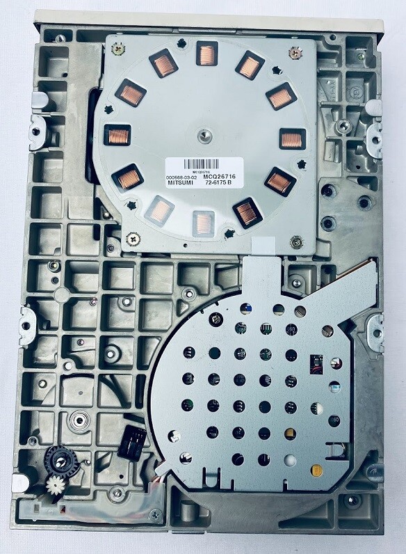 Quantum DLTVS-80 Tape Drive