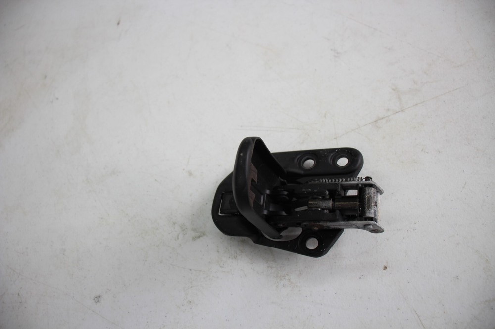 MAZDA MIATA FRONT TOP LATCH 90 - 05 MX5 DRIVER