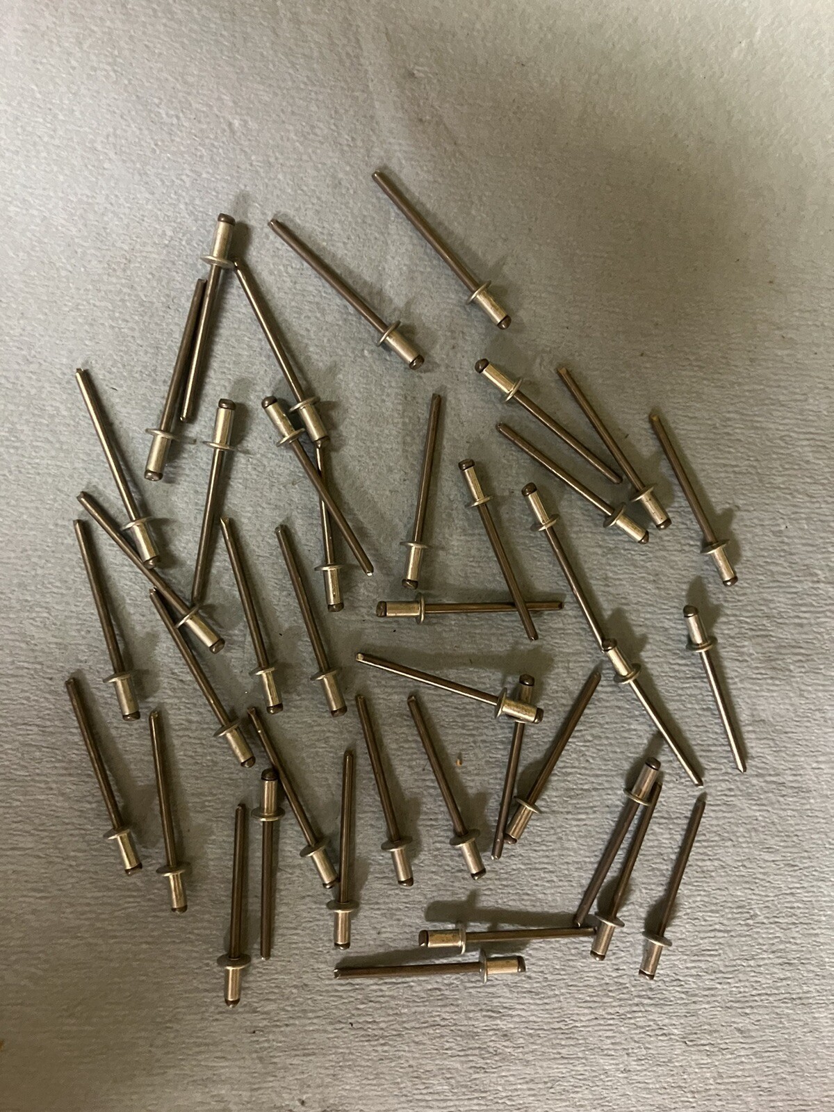 50 1/4 Quick Turn Dzus Plates & Springs 1 3/8" & 100 ,1/8" STEEL POP RIVETS