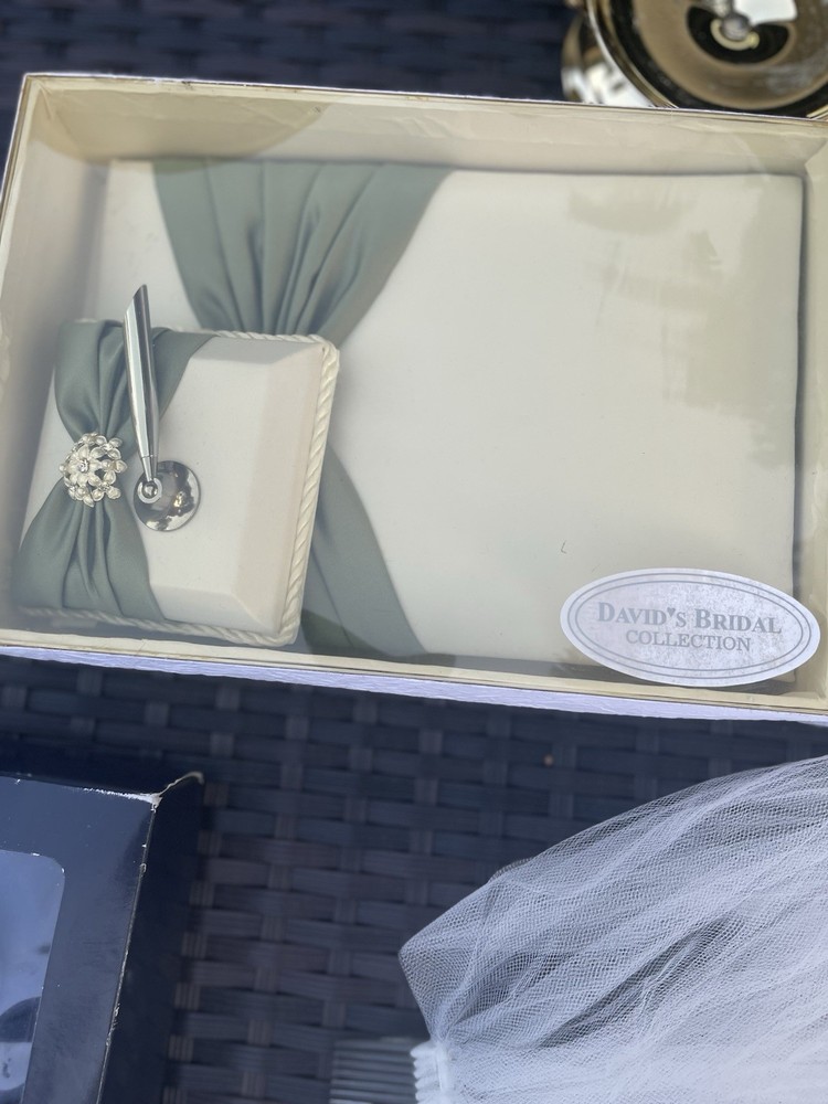Wedding collection - worth $750