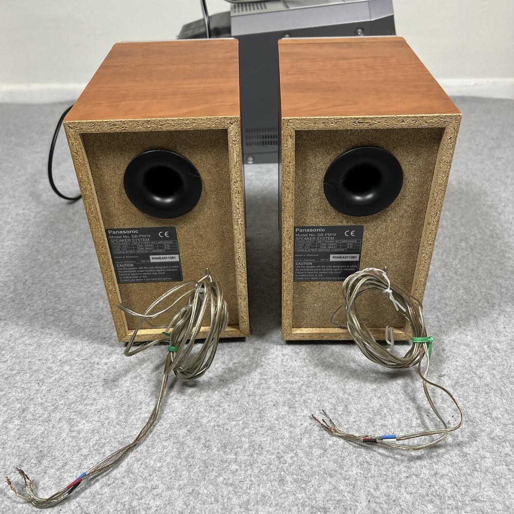 Panasonic SA-PM19 CD Stereo System 5 Disc Changer Cassette MP3 Fully Functional