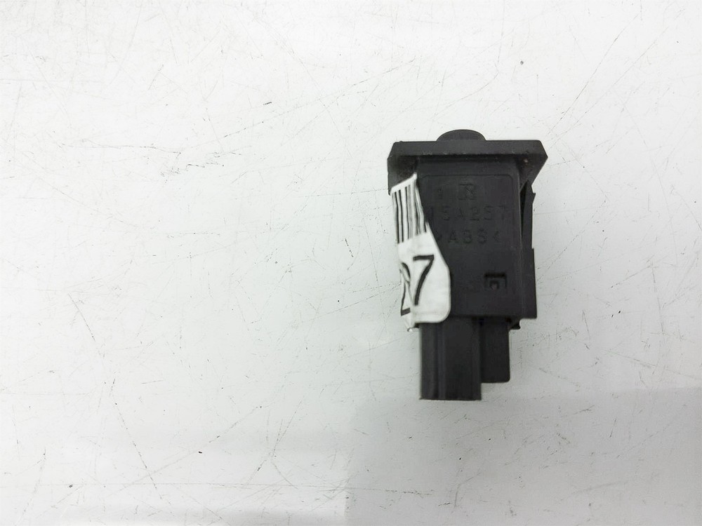 Toyota Rav4 2016 Tpms Reset Switch Assy 84746-Ae010