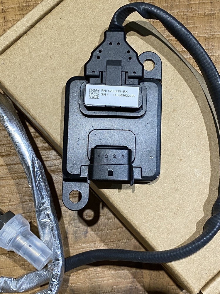 Genuine Cummins OEM NOx Sensor 5293295RX