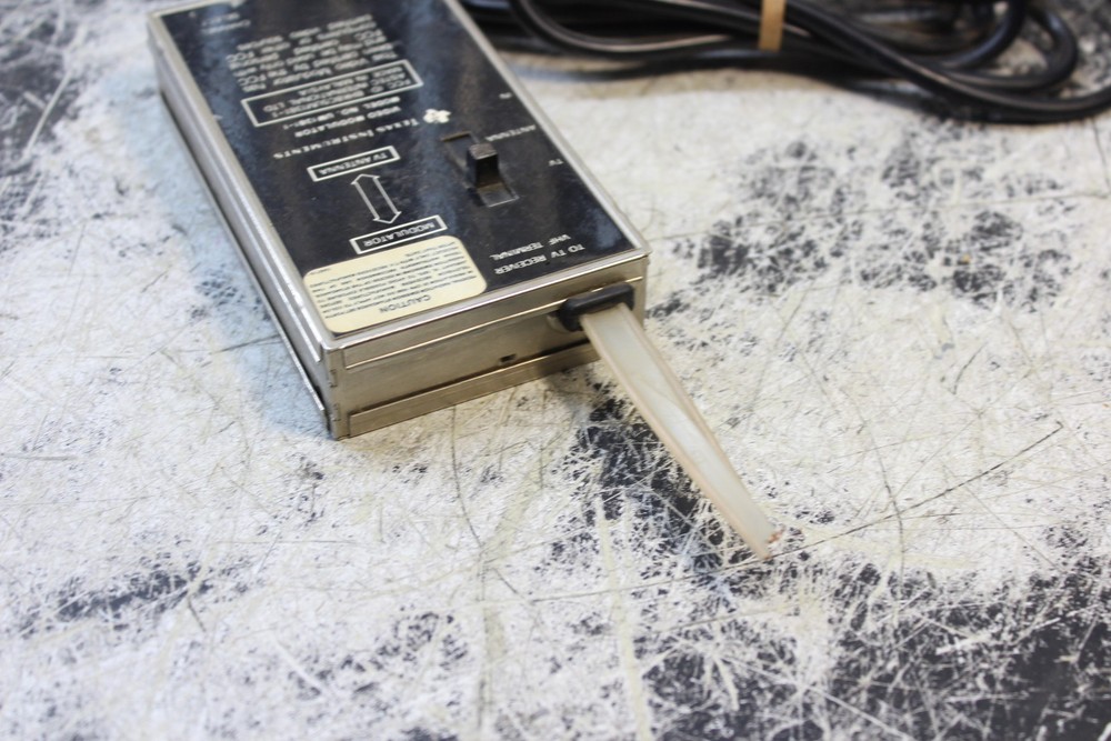 Texas Instruments Video Modulator # UM1381