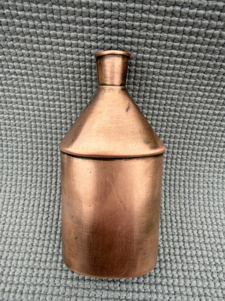 TINY VINTAGE COPPER OIL CAN.