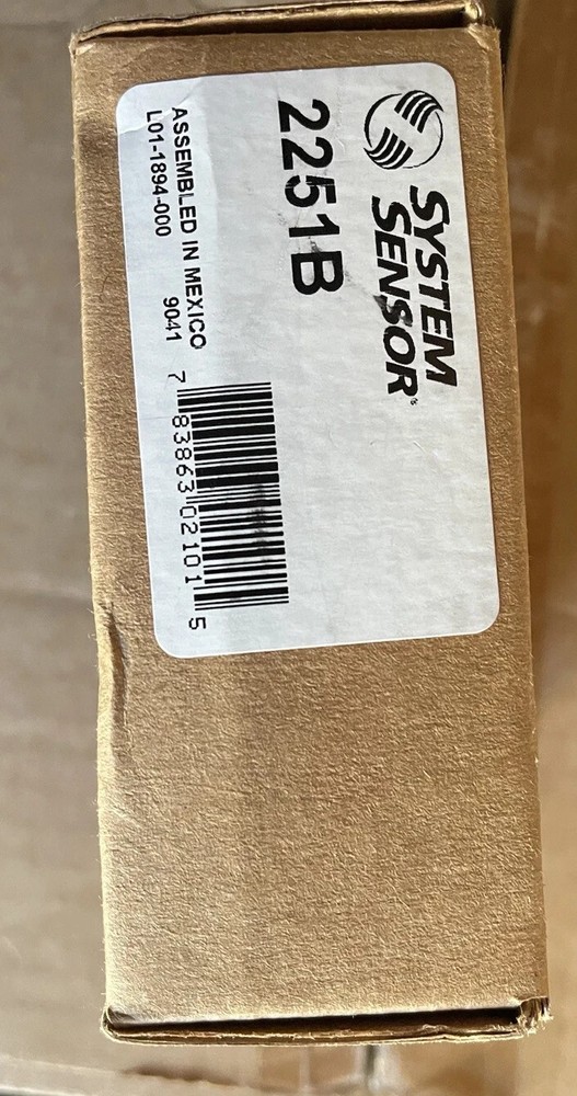 NEW SYSTEM SENSOR 2251B SMOKE DETECTOR