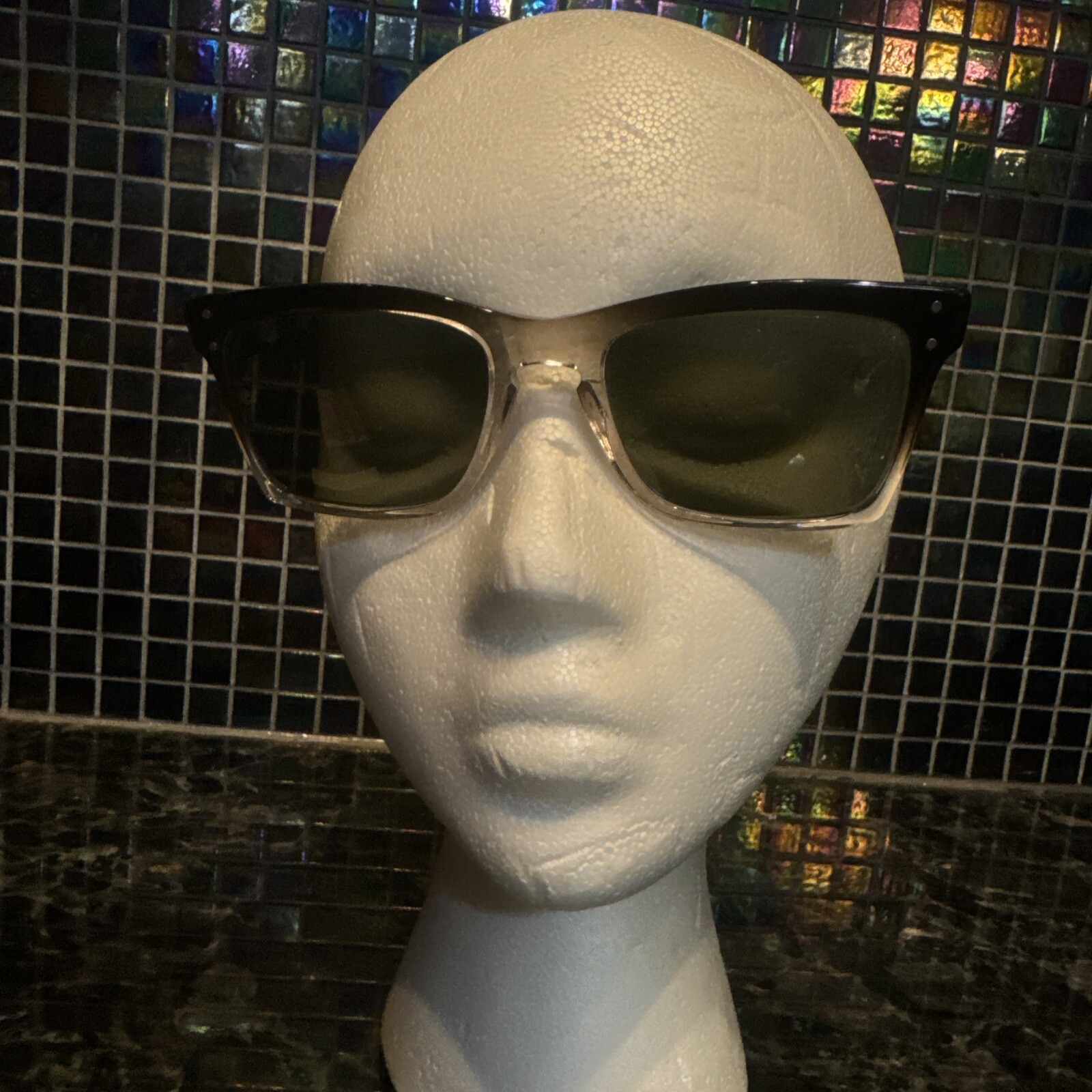 Vintage Men's Shuron Grand Prix Continental SHURAY Sunglasses Brown in Orig. Box