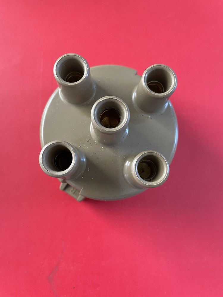 NAPA ECHLIN EP-305 DISTRIBUTOR CAP