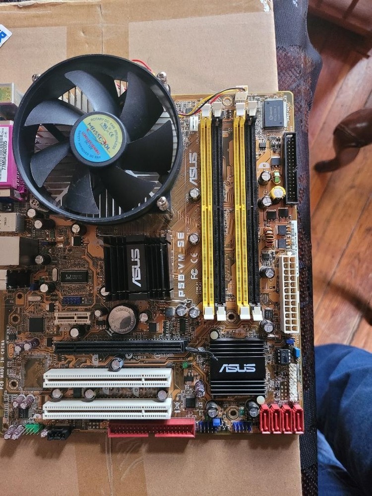 ASUS P5B-VM SE  motherboard cpu combos