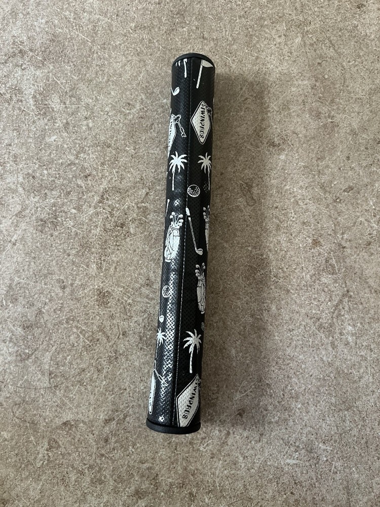 Iwinpros Golf Putter Grip, Black & White, NEW