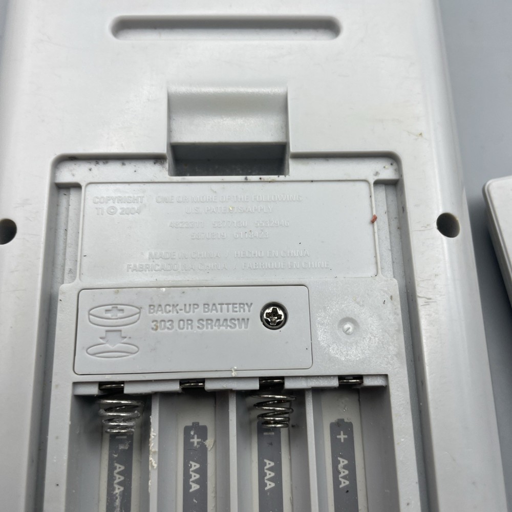 TI-84 Plus Silver Edition Graphing Calculator. Tested & Works