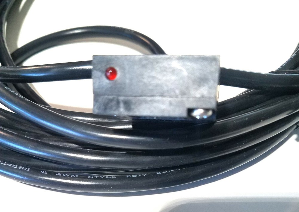 BANNER ENGINEERING ECONO-BEAM SE61RW1D W/30 Diffuse Mode Sensor SPST Solid-state