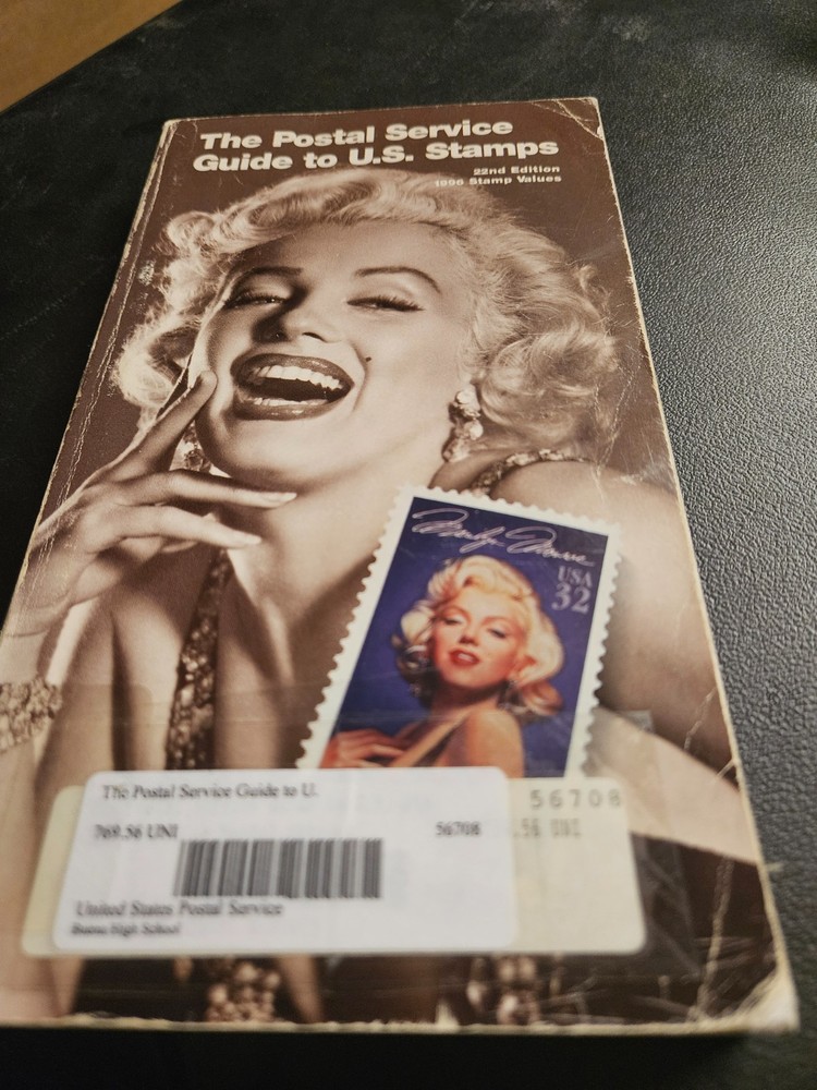 ***The Postal Service Guide to US Stamps 22nd Edition 1996 Stamp Values***