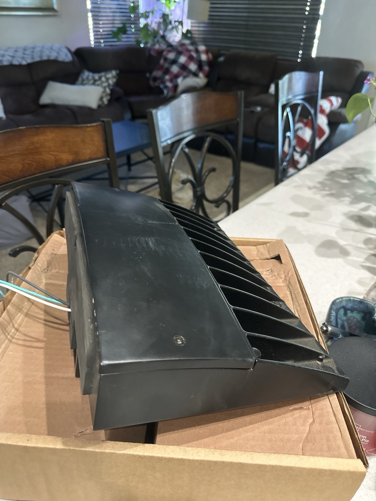 Lithonia DSXW1 LED 10C 530 40K TFTM MVOLT DDBTXD 20W LED Wall Luminaire 120V