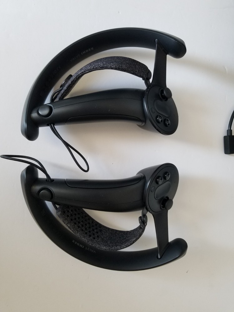 Valve Index PC VR Headset Full Kit - 2.0 stations - Tested & working - Very good