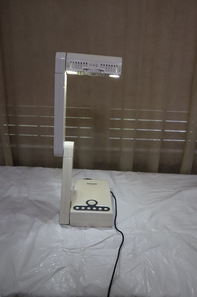 Epson DC-10s Portable Document Camera Presenter Projector ELPDC10S w/Power cord