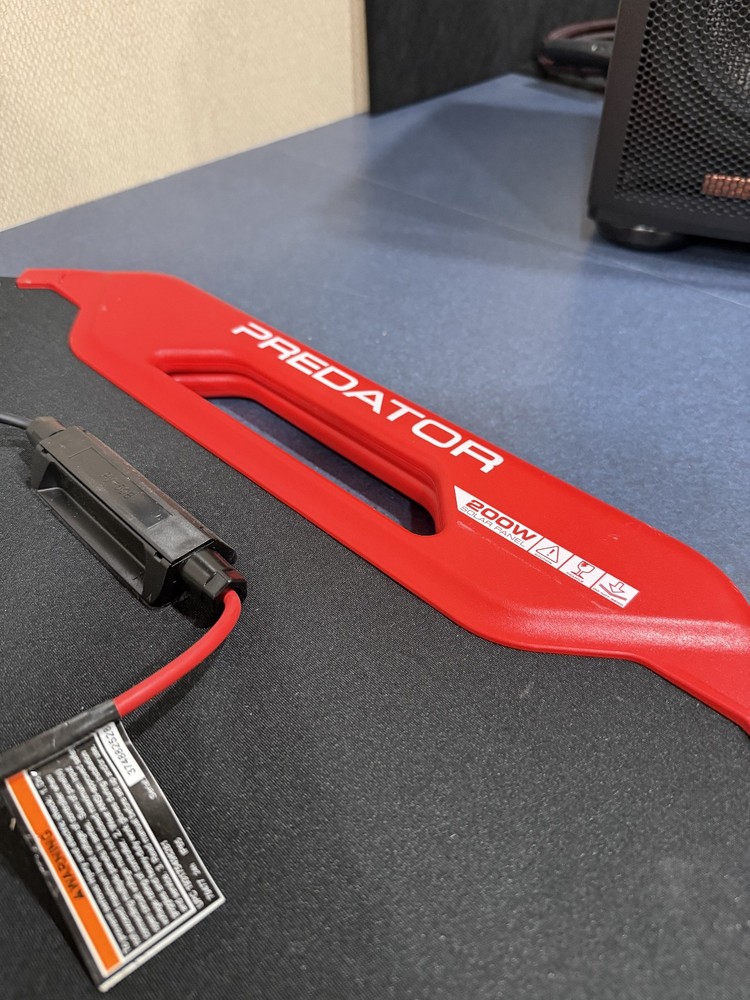 Predator 200 W Lightweight Folding Solar Panel