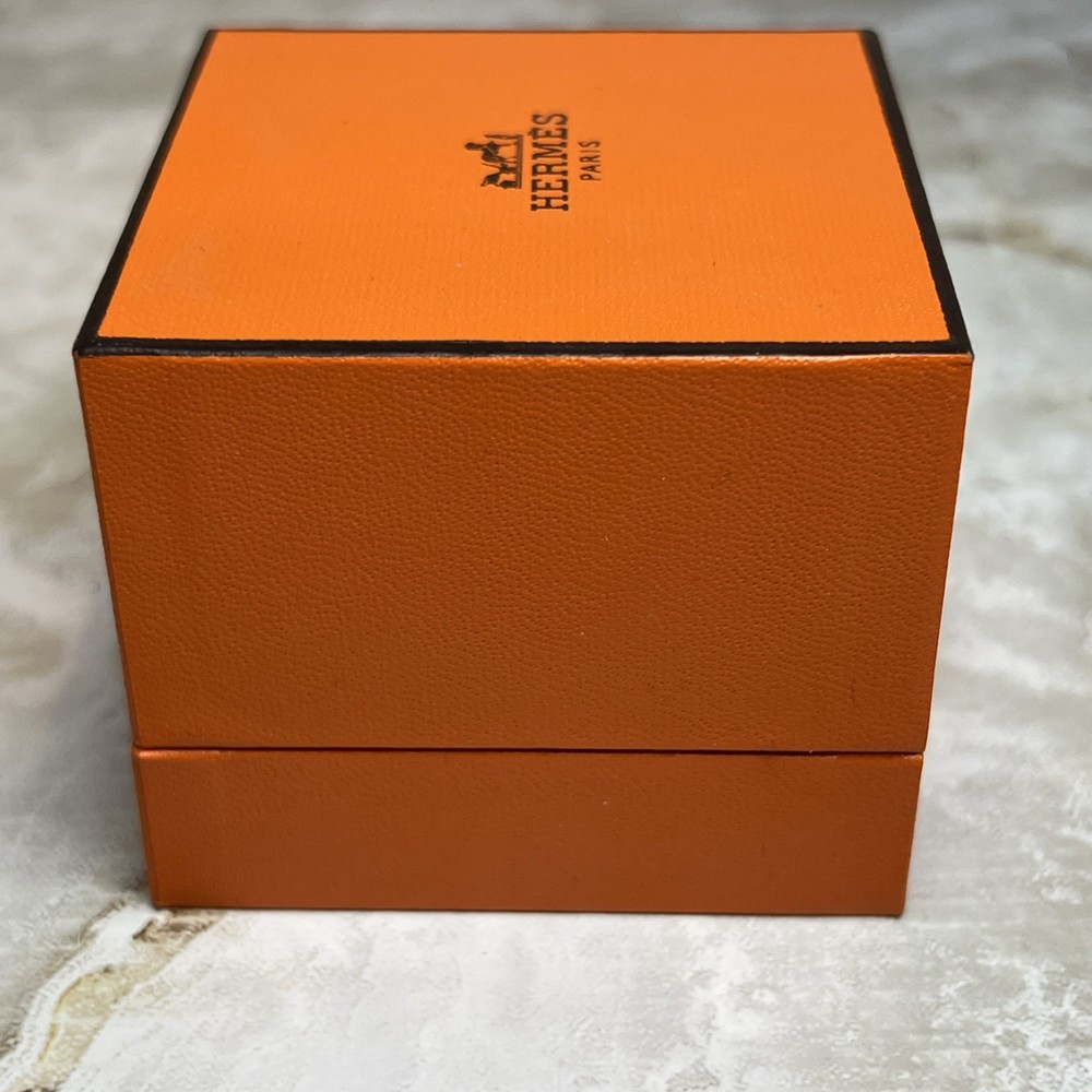 Authentic Hermes Paris Empty Ring Box Only 2.5" x 2.5" x 2.18" Designer