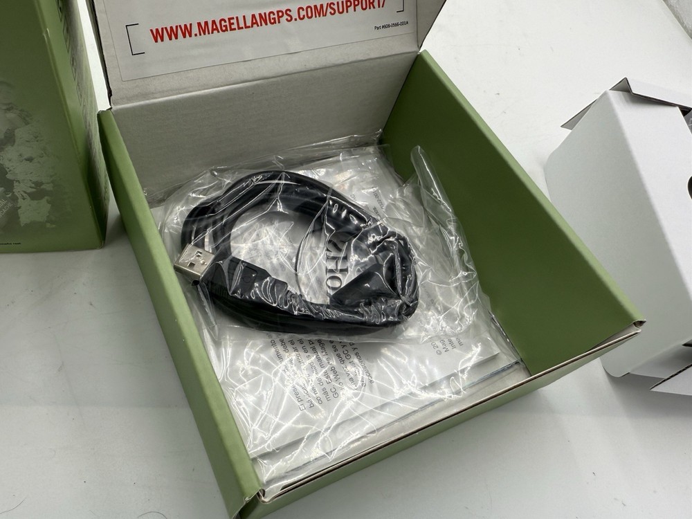 🌟Magellan eXplorist GC Handheld Geocaching Waterproof New🌟