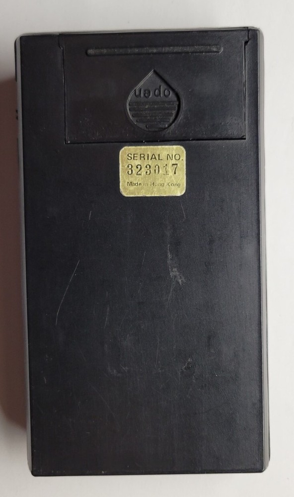 Unisonic Pocket Calculator Model 1541L Chipped Corner. UNTESTED