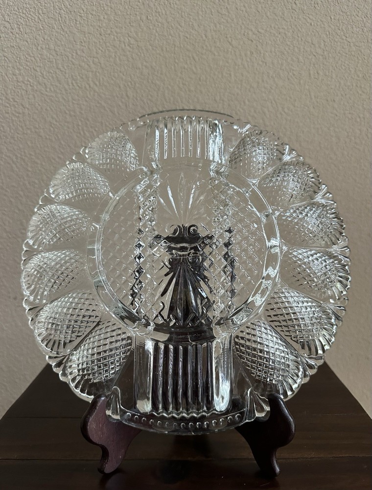 Vintage L.E. Smith Glass Deviled Egg & Relish Plate w/ Pineapple Pattern-EUC
