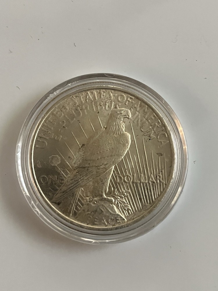 !May Sale! 923 Peace Silver Dollar. Uncirculated.