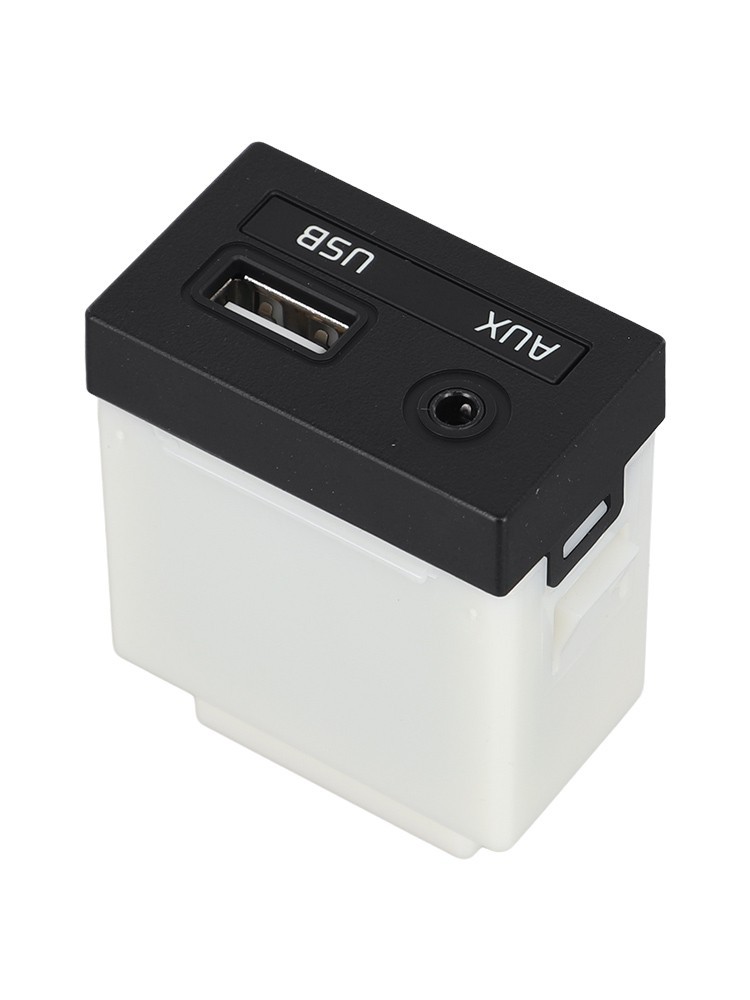 AUX USB Socket 96120-A7000 Center Console 12V Voltage Direct Installation