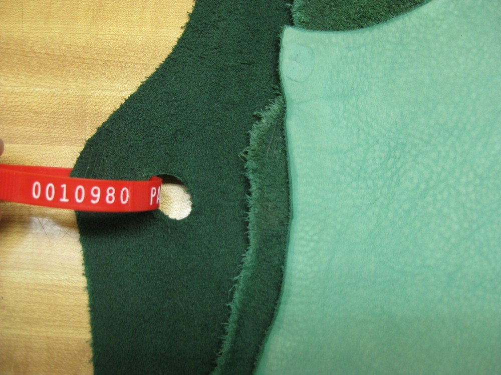Buffed Buffalo Leather R 105 # 0010980