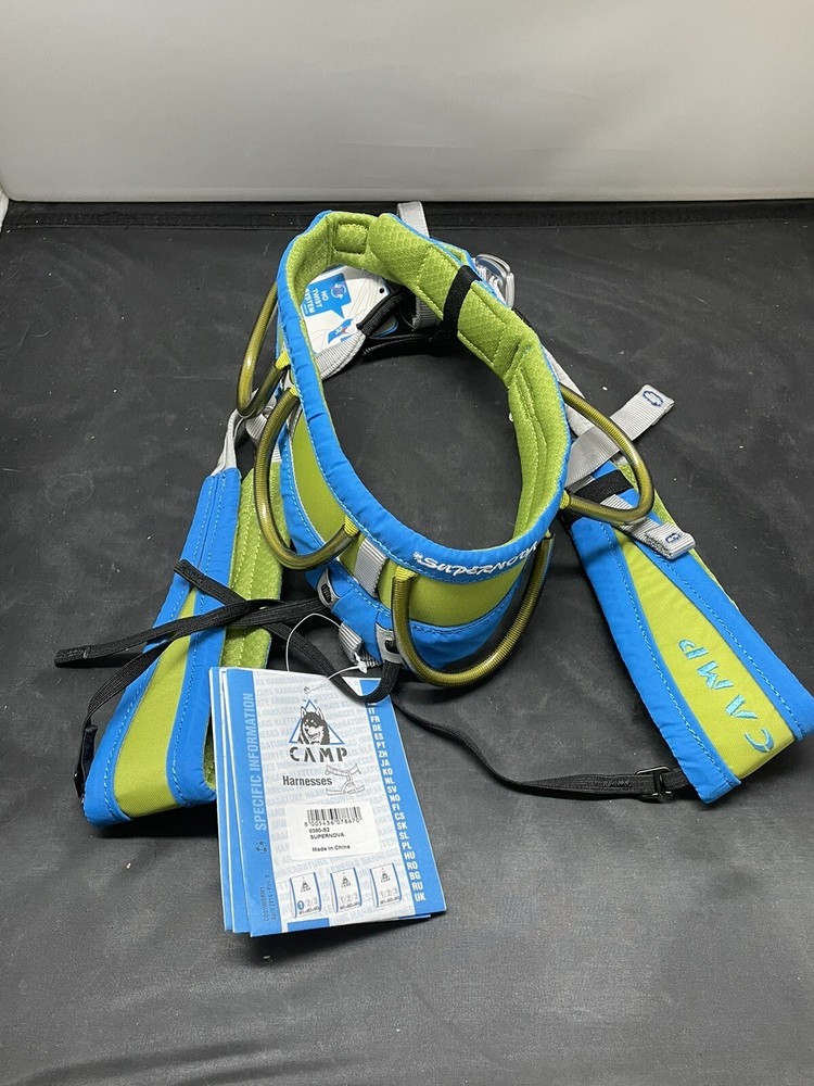 CAMP Supernova Climbing Harness Size Small NEW