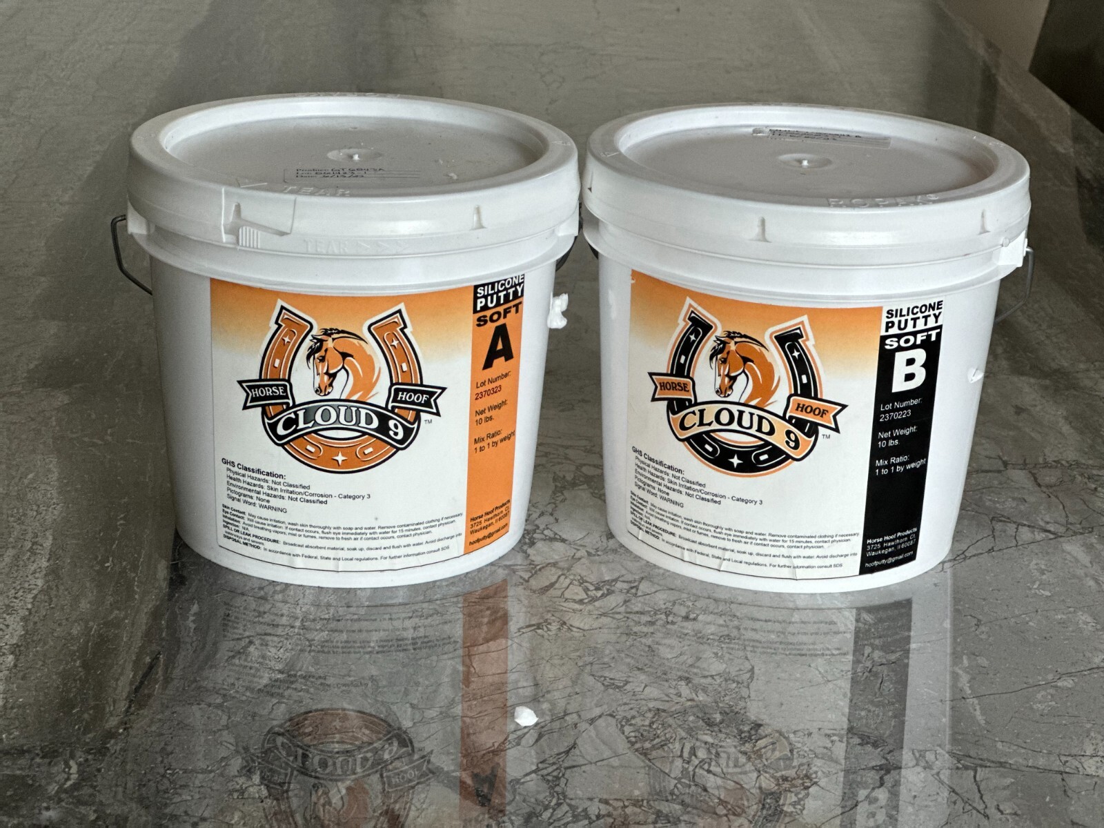 Cloud 9 Horse Hoof Silicone Putty, Medium Hardness, 3lb Pad & Impression