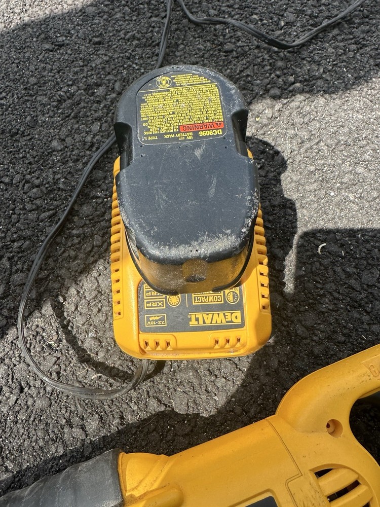dewalt 18 volt reciprocating saw dc385