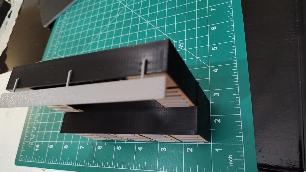 Diorama Workshop Tool Bench Cabinet 1/18 Scale Model Garage Accessory