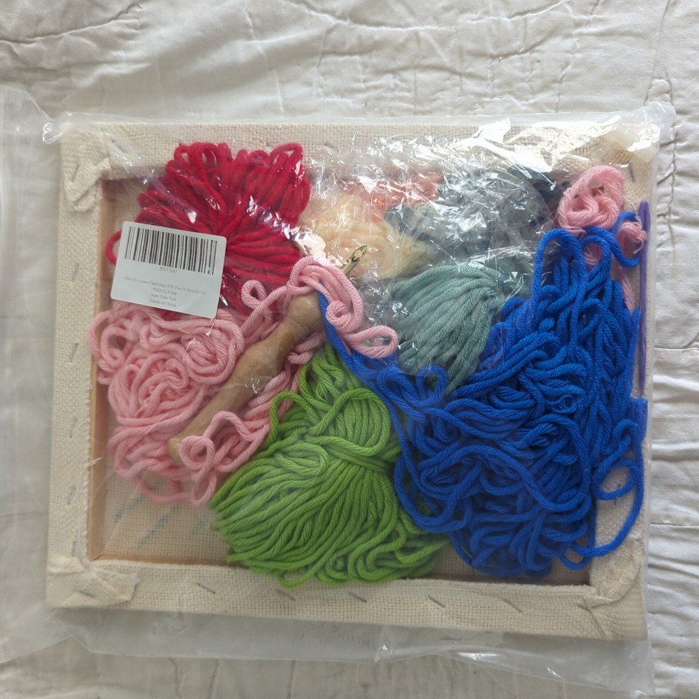 Flamingo Punch Needle Kit w/ Frame Yarn Hook 12"x10"– Partially Started