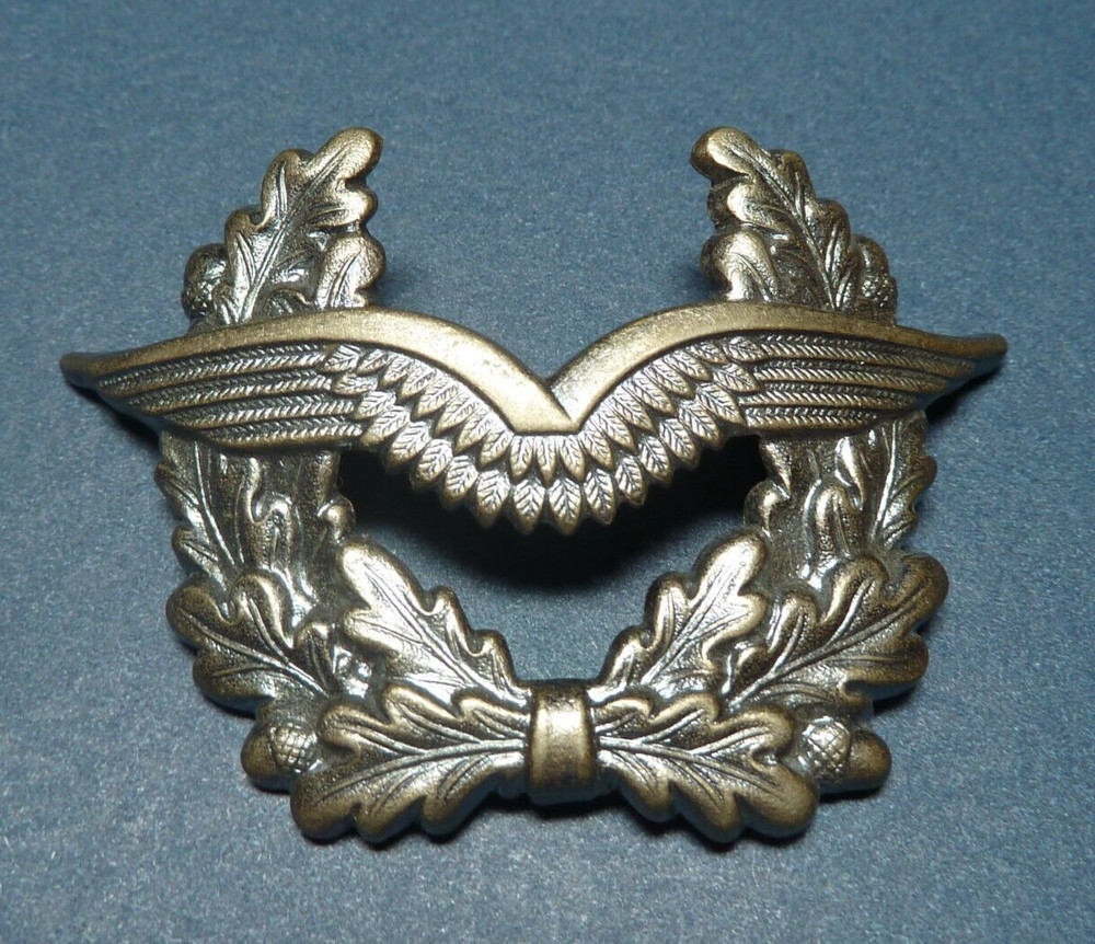 German Air Force cap badge