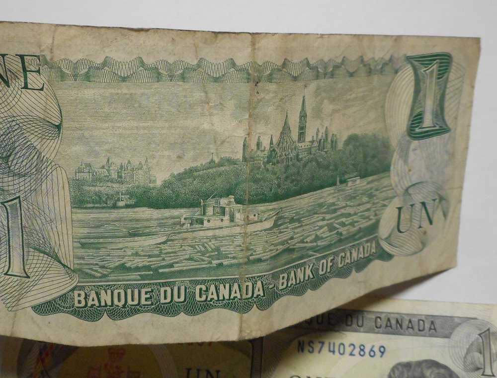 2 1973 One Dollar Notes Bills Canada Lot