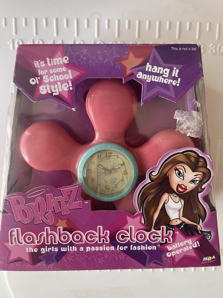 Bratz 2004 Flashback Flower Clock Original Packaging NOS