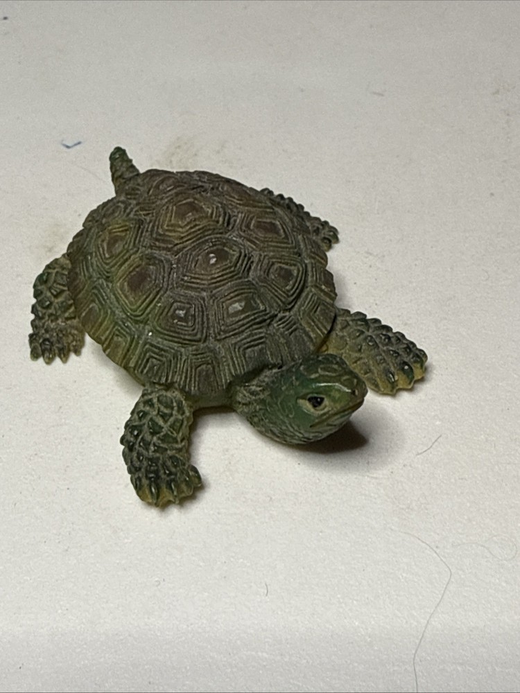 Vtg. Turtle Figurine 2” -C4