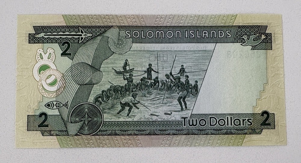 Solomon Islands $2 Banknote (Uncirculated)