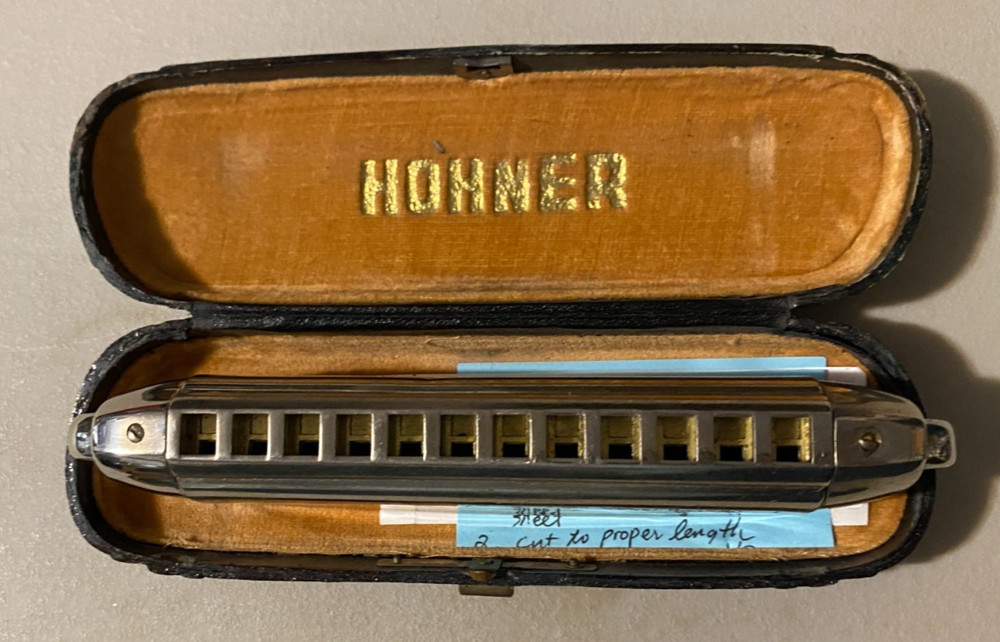 M. Hohner Chromonica II Deluxe Harmonica and Case