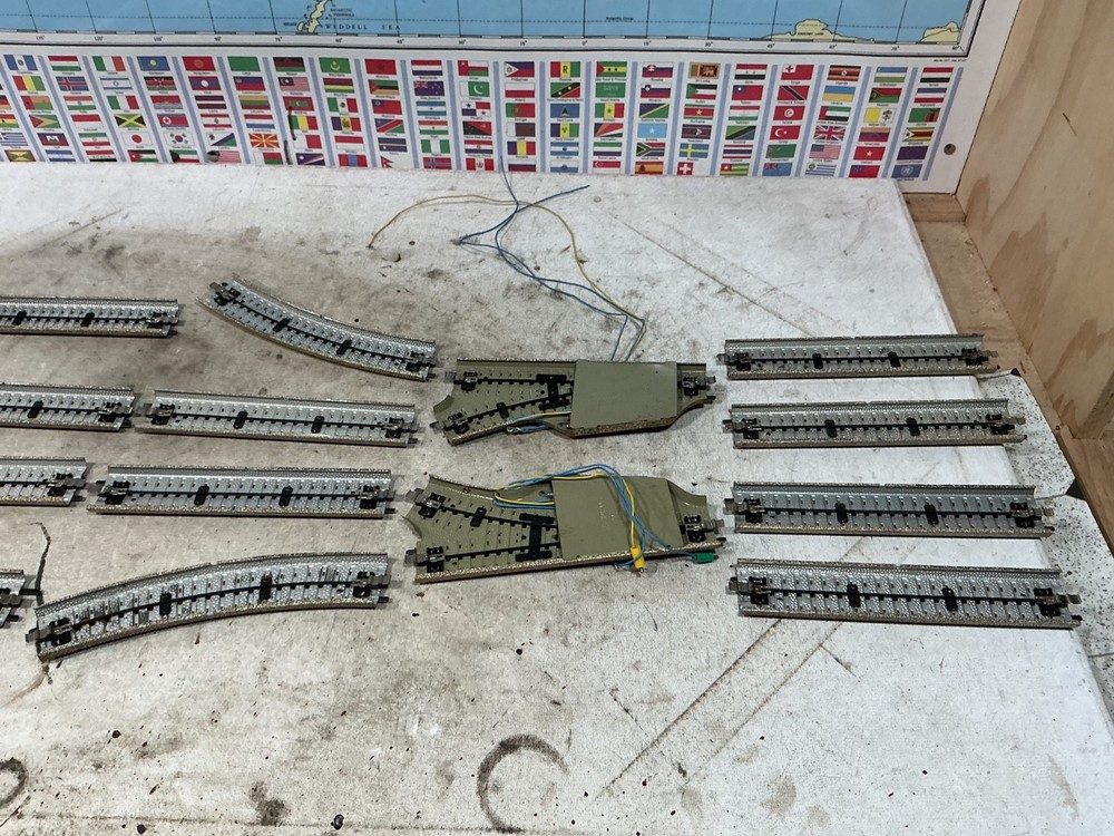 Marklin M Track - SET H0 scale End Station Loading Area