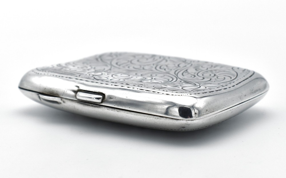 Antique Solid Silver Cigarette Case Pattern Engraved 1918 Curved Acanthus
