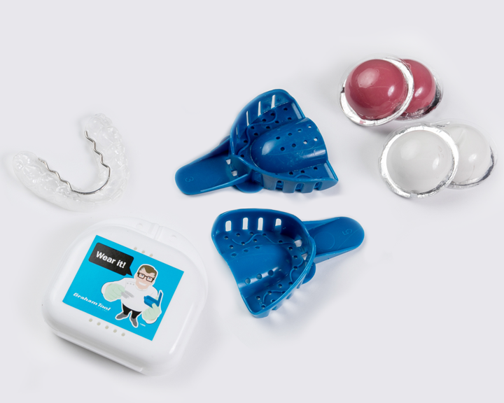 Clear Upper Retainer, Custom Made, Affordable Dental Retainers, Online Retainers