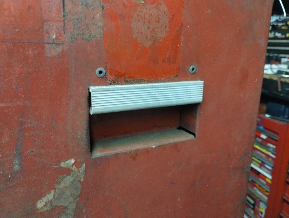 CRAFTSMAN TOOL BOX CARRY HANDLE. #C174