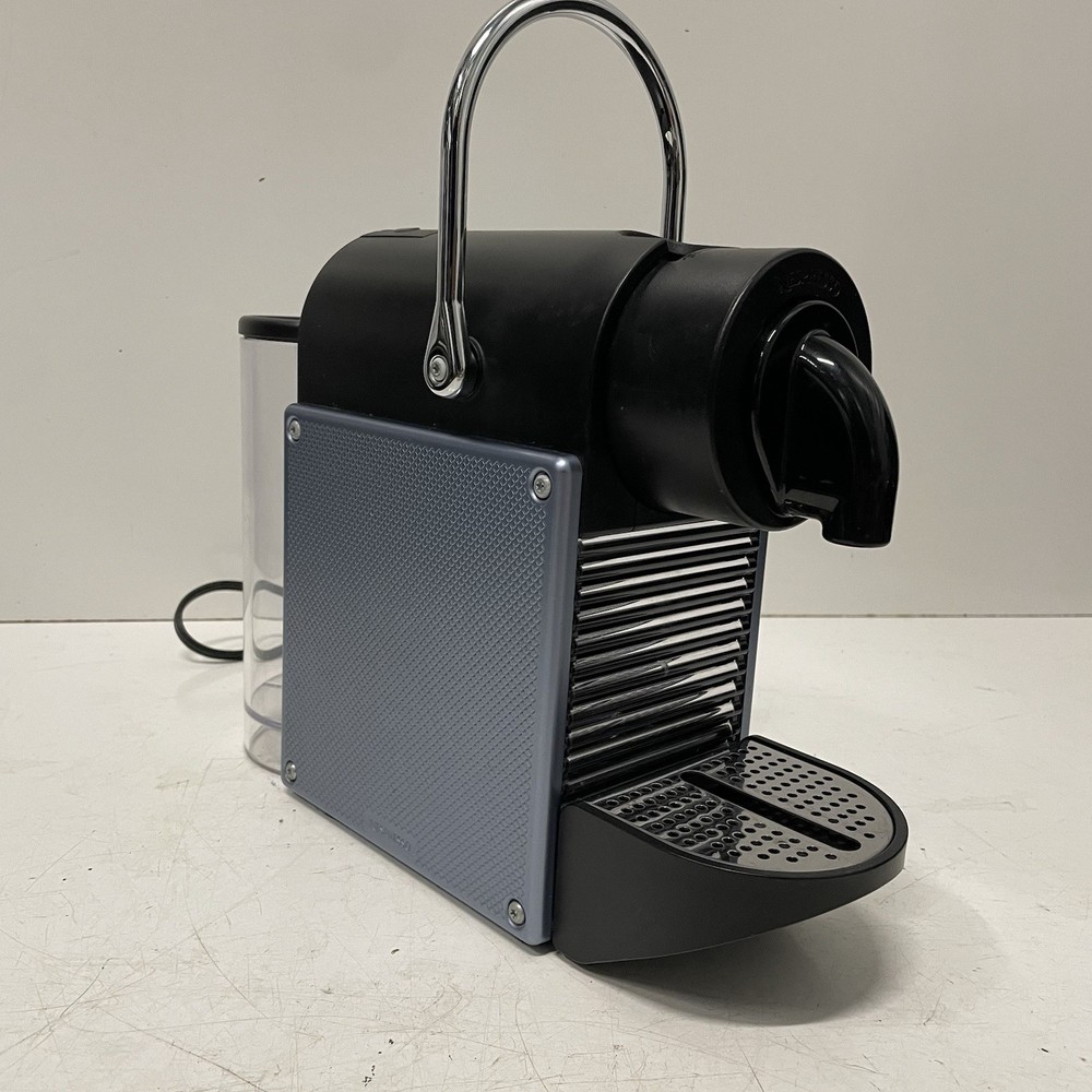 Nespresso Type D60 (Pixie) Coffee Machine Maker Brushed Aluminum/Blue WORKS WELL
