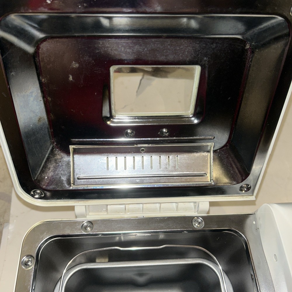 Breadman Ultimate TR2200C Bread Machine Maker Baking Automatic